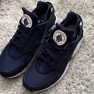 Nike Women’s Air Huarache